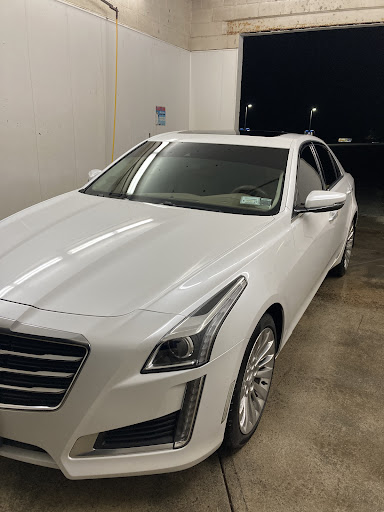 Used Car Dealer «Roberti Automotive LLC», reviews and photos, 735 Ulster Ave, Kingston, NY 12401, USA