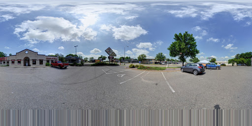 Liquor Store «House of Wines & Liquors Off», reviews and photos, 1225 Vermillion St, Hastings, MN 55033, USA