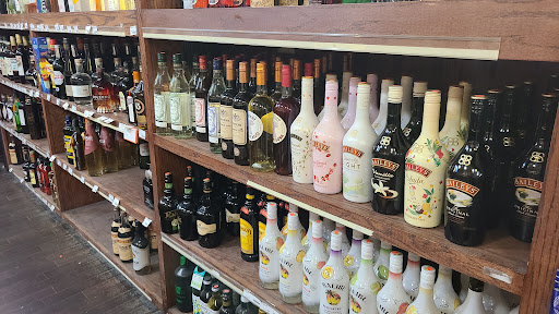 Liquor Store «Downtown Liquor», reviews and photos, 1303 W 6th St, Cleveland, OH 44113, USA