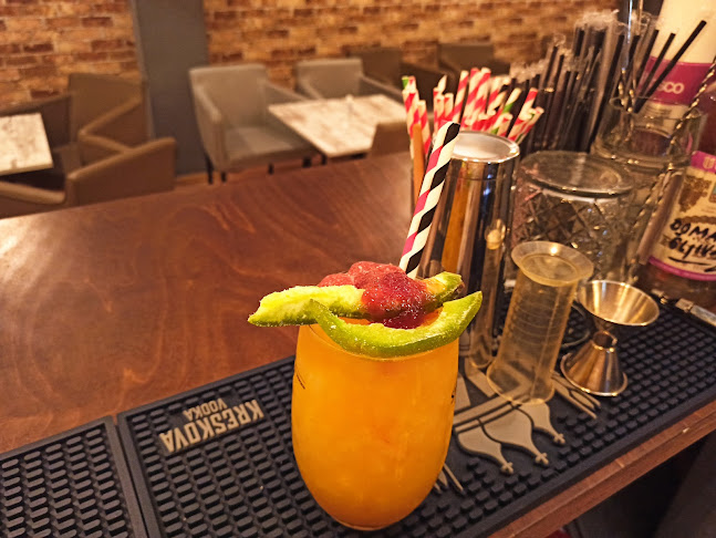 Σχόλια και κριτικές για το Purple Bee