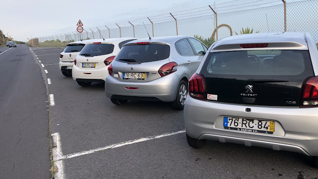 Avaliações doRent a Car - Madeira Island - Statusflamingo em Funchal - Agência de aluguel de carros