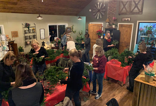 Florist «Secret Garden Florist & Gift Shop, Inc», reviews and photos, 2294 NY-208, Montgomery, NY 12549, USA