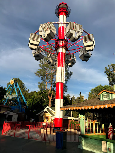 Roller coaster Rancho Cucamonga