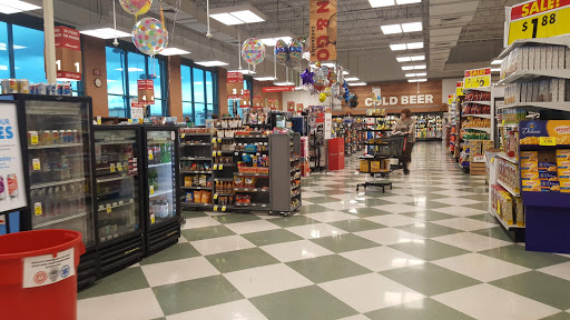 Grocery Store «Schnucks», reviews and photos, 9540 Watson Rd, St Louis, MO 63126, USA