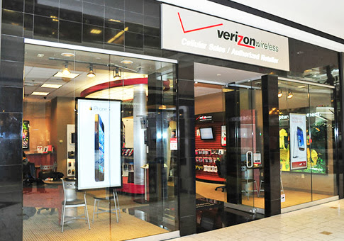 Verizon Authorized Retailer – Cellular Sales, 300 Monticello Ave #152, Norfolk, VA 23510, USA, 