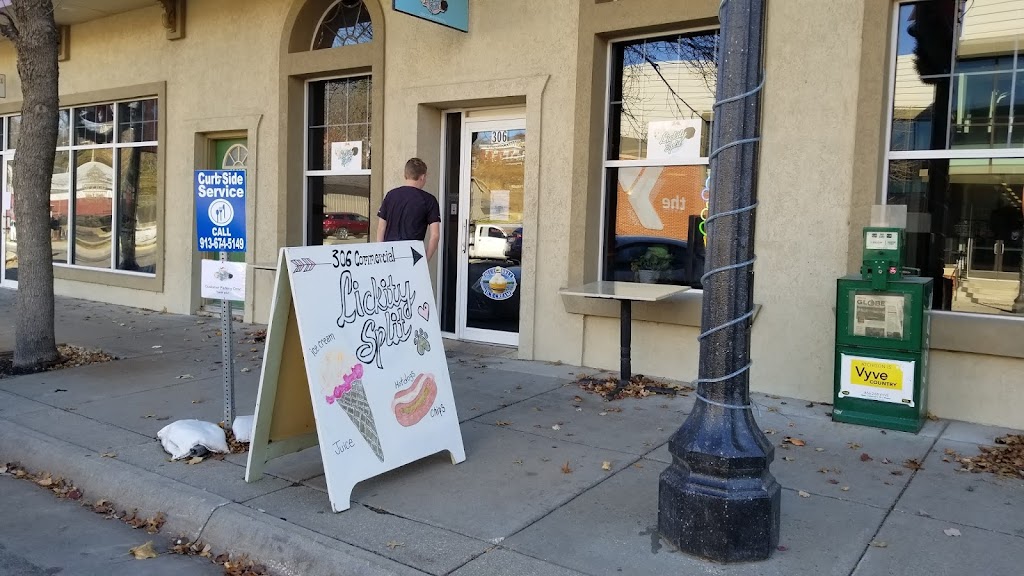 Lickity Split Ice Cream & Sandwich Shop 66002