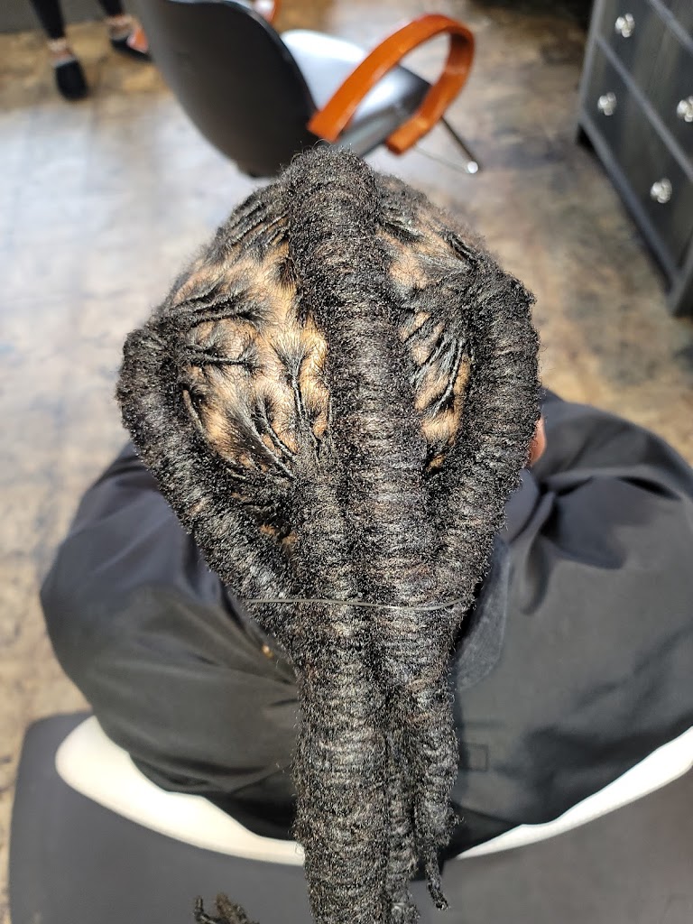 Vera James Salon and Studio 30316