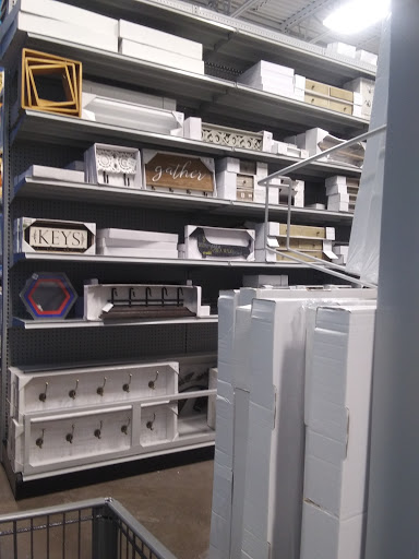 Home Goods Store «At Home», reviews and photos, 11221 Outlet Dr, Knoxville, TN 37932, USA