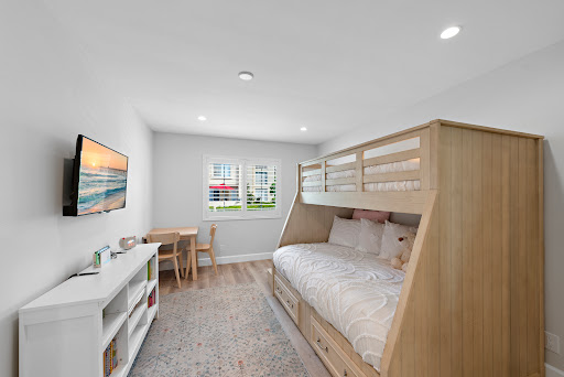 Verso Homes Orange County Real Estate image