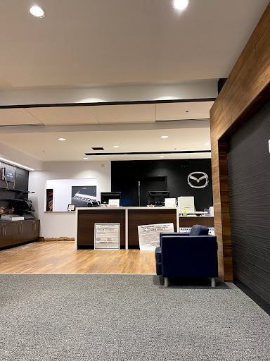Mazda Dealer «Mazda of Manchester», reviews and photos, 80 Oakland St, Manchester, CT 06042, USA