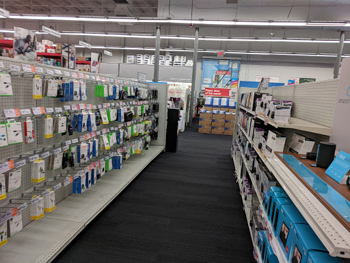 Office Supply Store «Staples», reviews and photos, 1104 W Broad St, Falls Church, VA 22046, USA