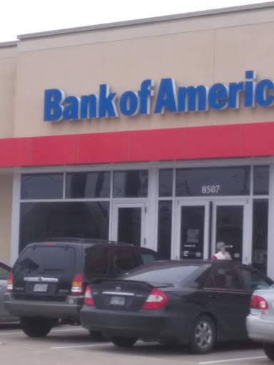 Shopping Mall «Shops At 3 Corners», reviews and photos, 8110 Kirby Dr, Houston, TX 77054, USA