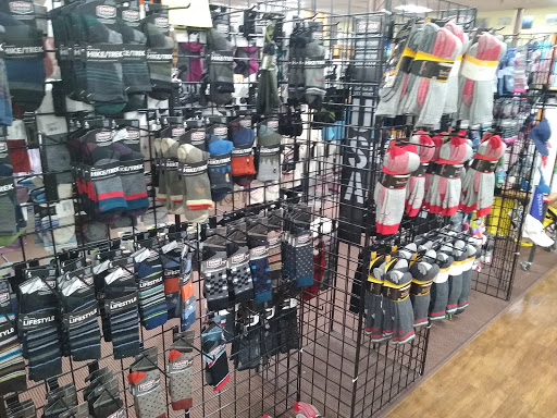 Outdoor Sports Store «Wiley Outdoor Sports», reviews and photos, 1820 6th Ave SE # U, Decatur, AL 35601, USA