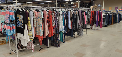 Thrift Store «Lakewood Goodwill», reviews and photos, 6002 Mt Tacoma Dr SW, Tacoma, WA 98499, USA