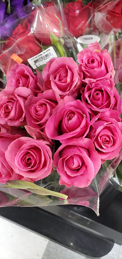 Supermarket «University Foods», reviews and photos, 1131 W Warren Ave, Detroit, MI 48201, USA