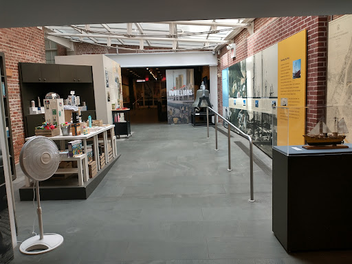 Maritime Museum «South Street Seaport Museum», reviews and photos, 12 Fulton St, New York, NY 10038, USA