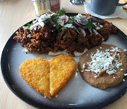 Breggfast restaurante photo