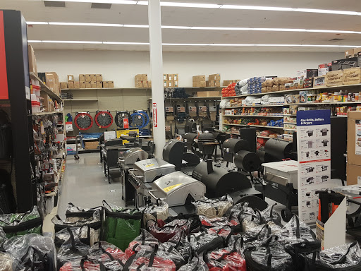 Sporting Goods Store «Academy Sports + Outdoors», reviews and photos, 10808 Industriplex Blvd, Baton Rouge, LA 70809, USA