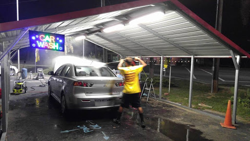 PRO DETAILERS and  LLC en Fayetteville