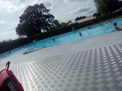 Piscine Jean Taris à Sainte-Suzanne-et-Chammes à Sainte-Suzanne-et-Chammes