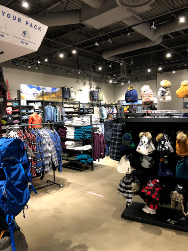 Camping Store «REI», reviews and photos, 3000 184th St SW #952, Lynnwood, WA 98037, USA