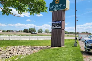 La Quinta Inn & Suites by Wyndham Henderson-Northeast Denver image