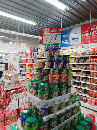 El Mega Supermercado - Salcedo