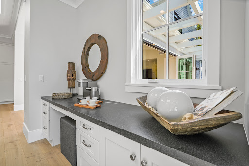 Alan Taylor Real Estate, Sherman Oaks Realtor image