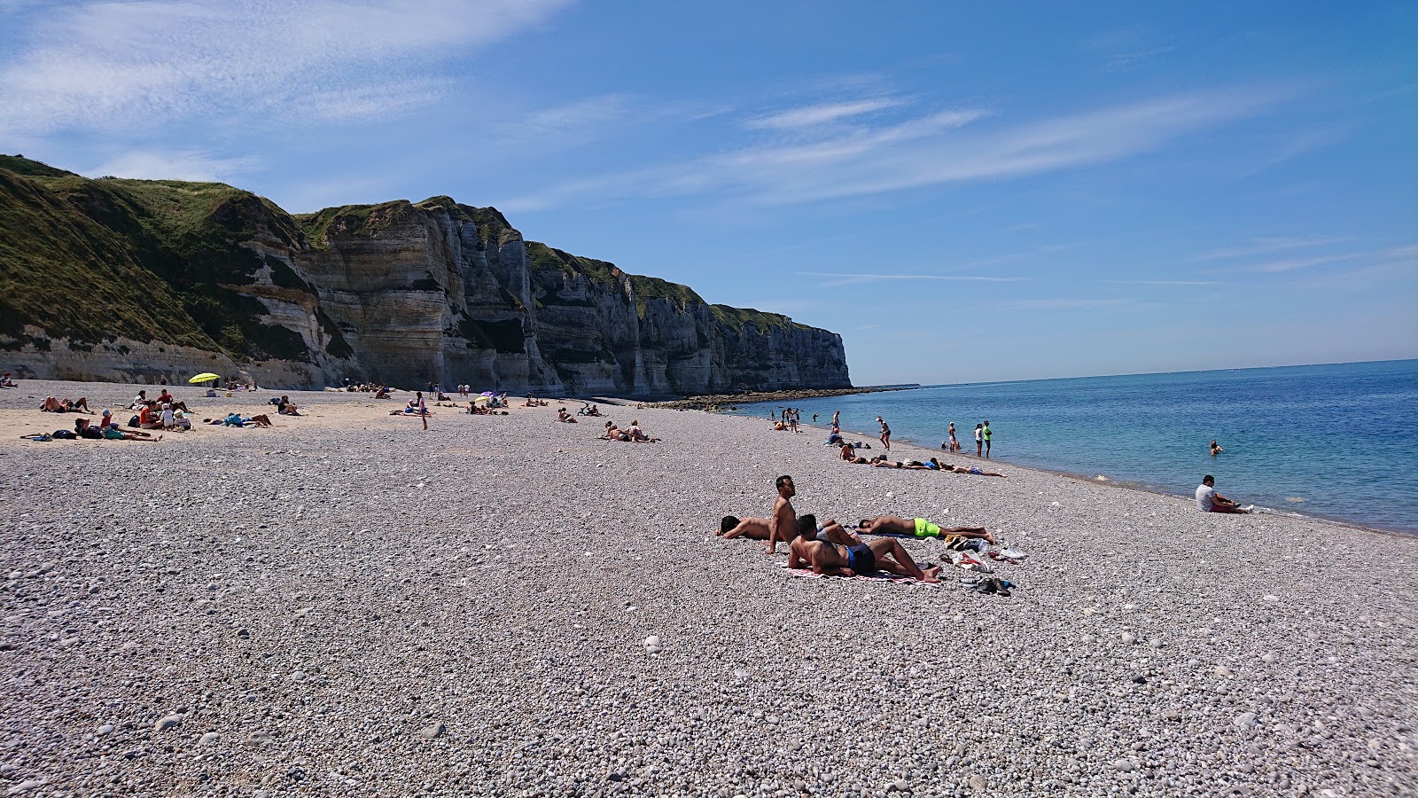 Plage du Tilleul'in fotoğrafı geniş plaj ile birlikte