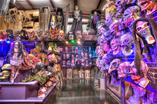 Costume Store «The Holiday Store», reviews and photos, 301 Commerce Ct d, Winter Haven, FL 33880, USA