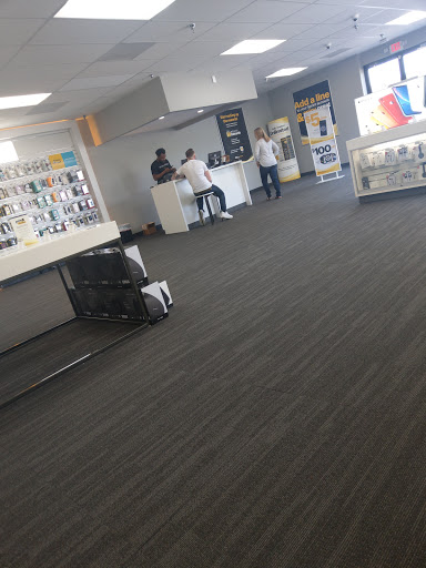 Jewelry Store «Helzberg Diamonds», reviews and photos, 2290 Miamisburg Centerville Rd, Dayton, OH 45459, USA