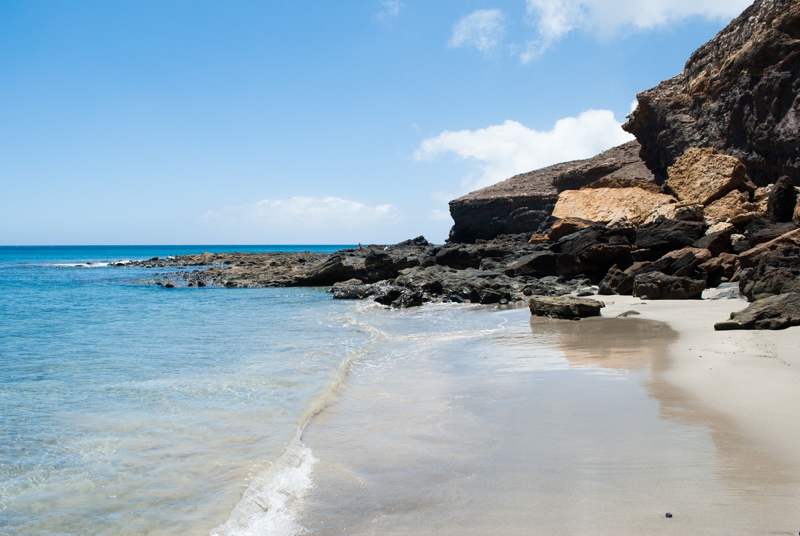 Fotografija Playa de Enamorados z majhen zaliv