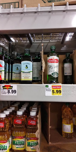 Shopping Mall «Foothill Square Shopping Center», reviews and photos, 10700 MacArthur Blvd #200, Oakland, CA 94605, USA