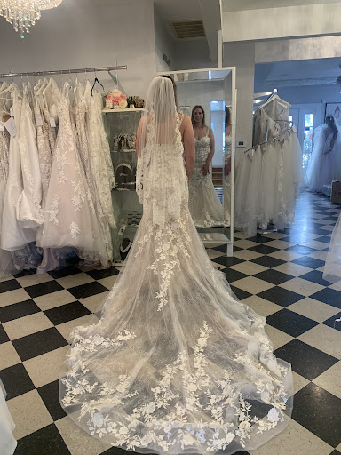 Bridal Shop «The Bridal Box», reviews and photos, 417 Oak St, Roseville, CA 95678, USA