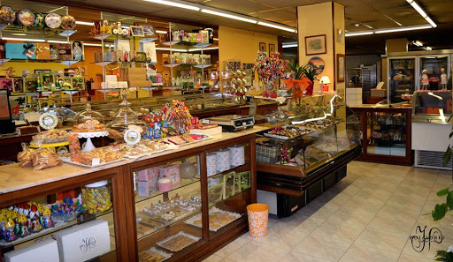 Confitería Hojaldres (Torrelavega)