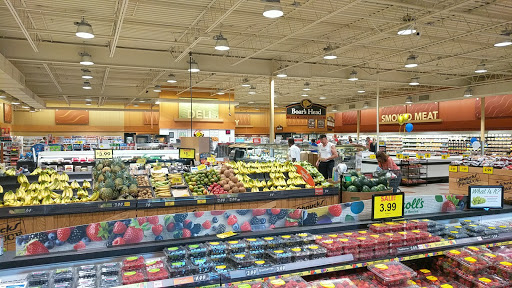 Grocery Store «Schnucks», reviews and photos, 2030 Dorsett Rd, Maryland Heights, MO 63043, USA