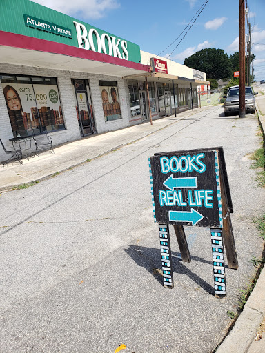 Used Book Store «Atlanta Vintage Books», reviews and photos, 3660 Clairmont Rd, Atlanta, GA 30341, USA
