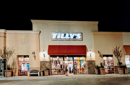Tillys, 6581 N Riverside Dr, Fresno, CA 93722, USA, 