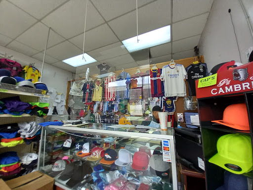 Custom T-shirt Store «J and R T-Shirts», reviews and photos, 5317 Aldine Mail Rte Rd, Houston, TX 77039, USA