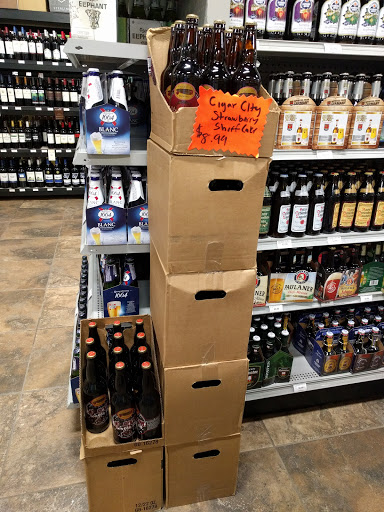 Wine Store «Luekens Liquors», reviews and photos, 41522 US Hwy 19 N, Tarpon Springs, FL 34689, USA