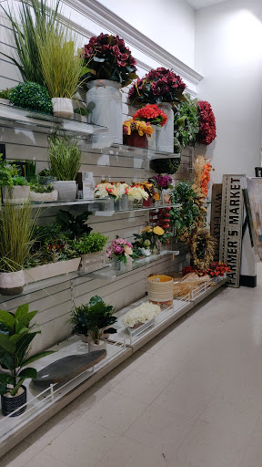 Department Store «T.J. Maxx», reviews and photos, 68 Frontage Rd, East Haven, CT 06512, USA