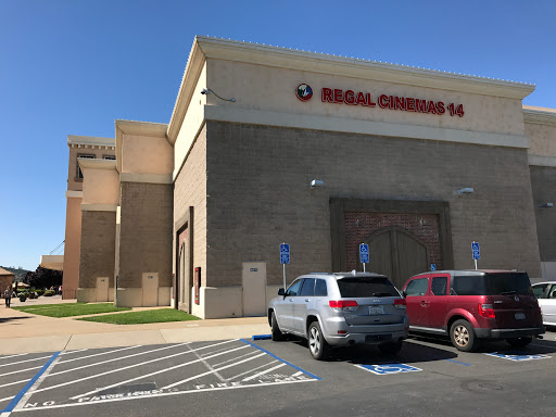 Movie Theater «Regal Cinemas El Dorado Hills 14 & IMAX», reviews and photos, 2101 Vine St, El Dorado Hills, CA 95762, USA