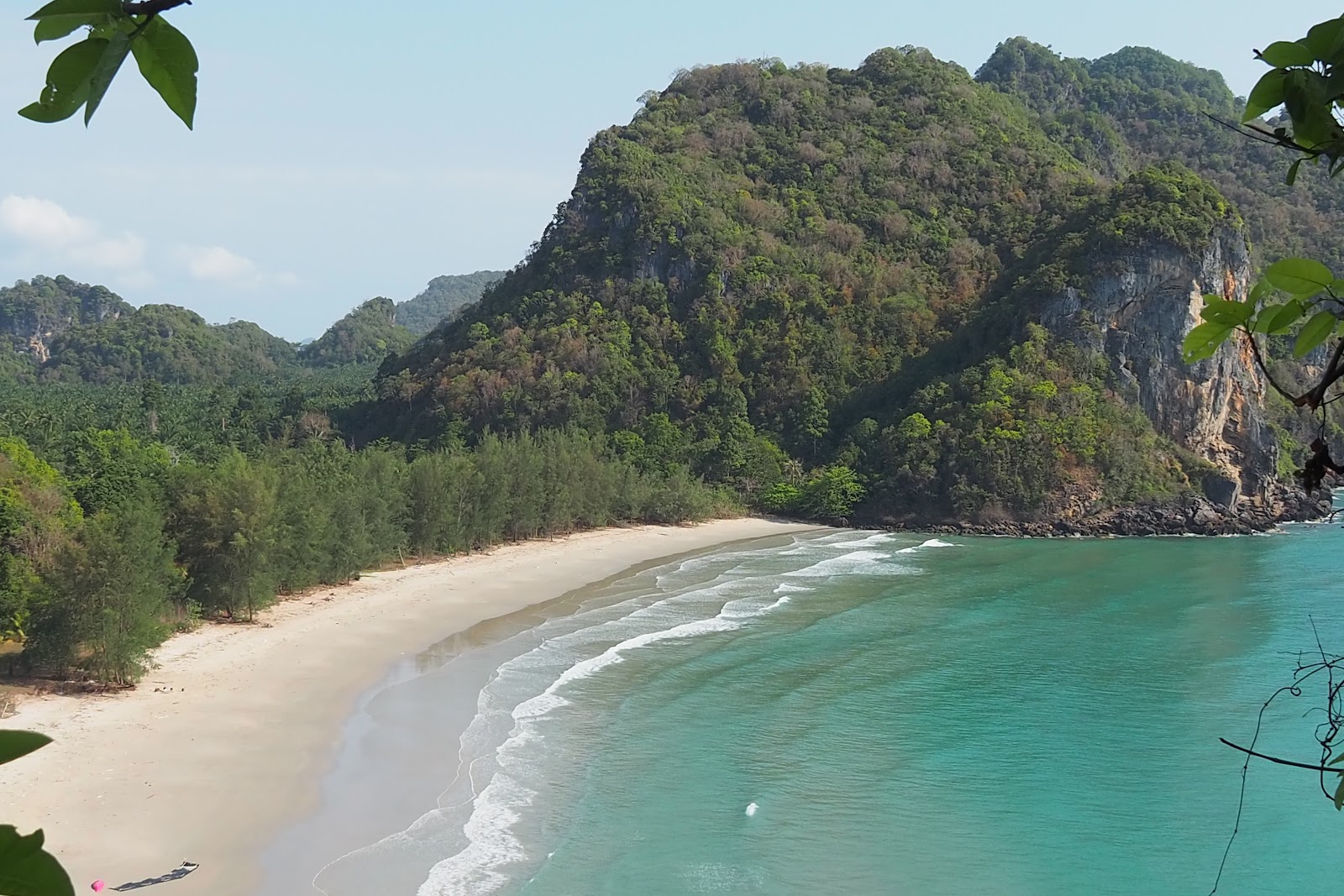 Thung Yang Beach photo #9
