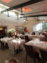 Atmosphère du Restaurant français Restaurant du Pont à Saint-Didier-sur-Chalaronne - n°16