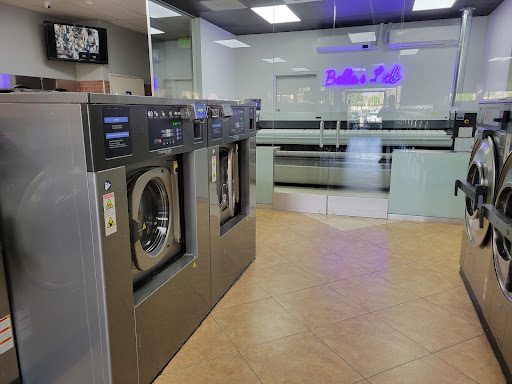 Laundromat «Sparklean Laundry Indio», reviews and photos, 81106 CA-111 Suite G, Indio, CA 92201, USA