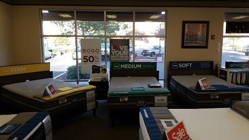 Mattress Store «Mattress Firm Auburn», reviews and photos, 1790 Grass Valley Hwy Ste D400, Auburn, CA 95603, USA