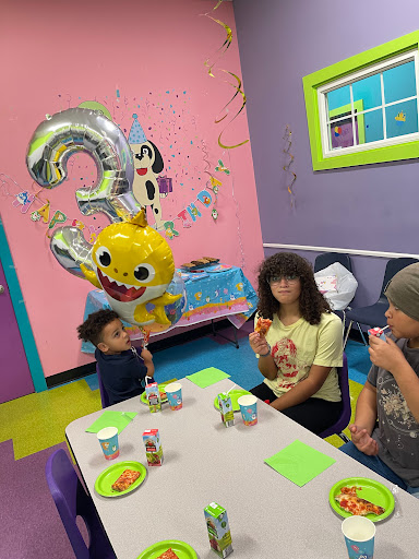 Preschool «Romp n Roll», reviews and photos