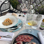 Photo n°2 de l'avis de Peter.a fait le 09/07/2023 à 15:38 sur le  Hosteria Del Platano à Varenna