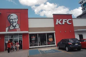 KFC | La Chorrera image