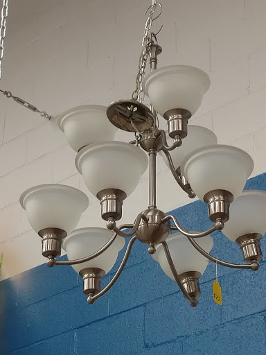 Building Materials Store «ReStore Fox Valley Habitat for Humanity», reviews and photos, 4100 Fox Valley Center Dr, Aurora, IL 60504, USA